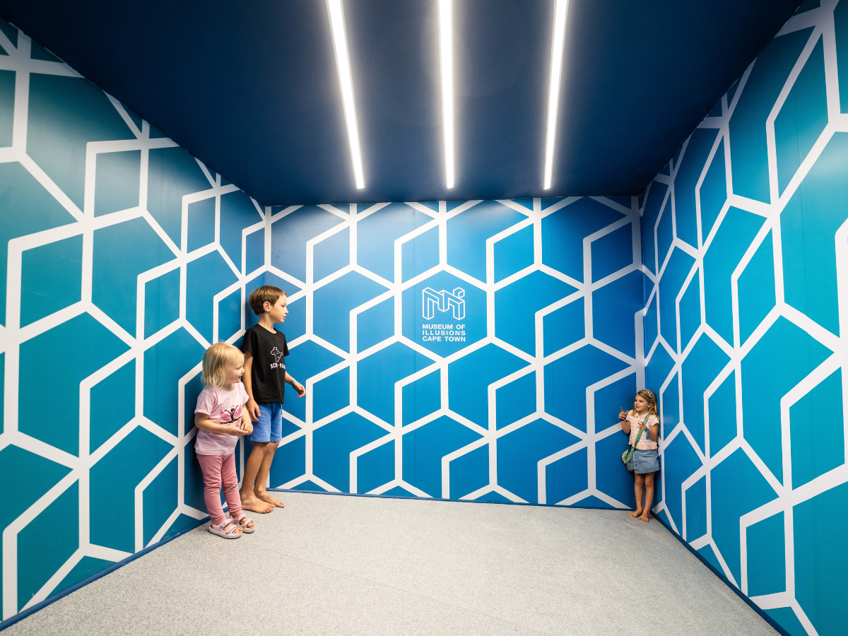 illusion rooms exhibits gallery1 moi Durban 1200x900 1