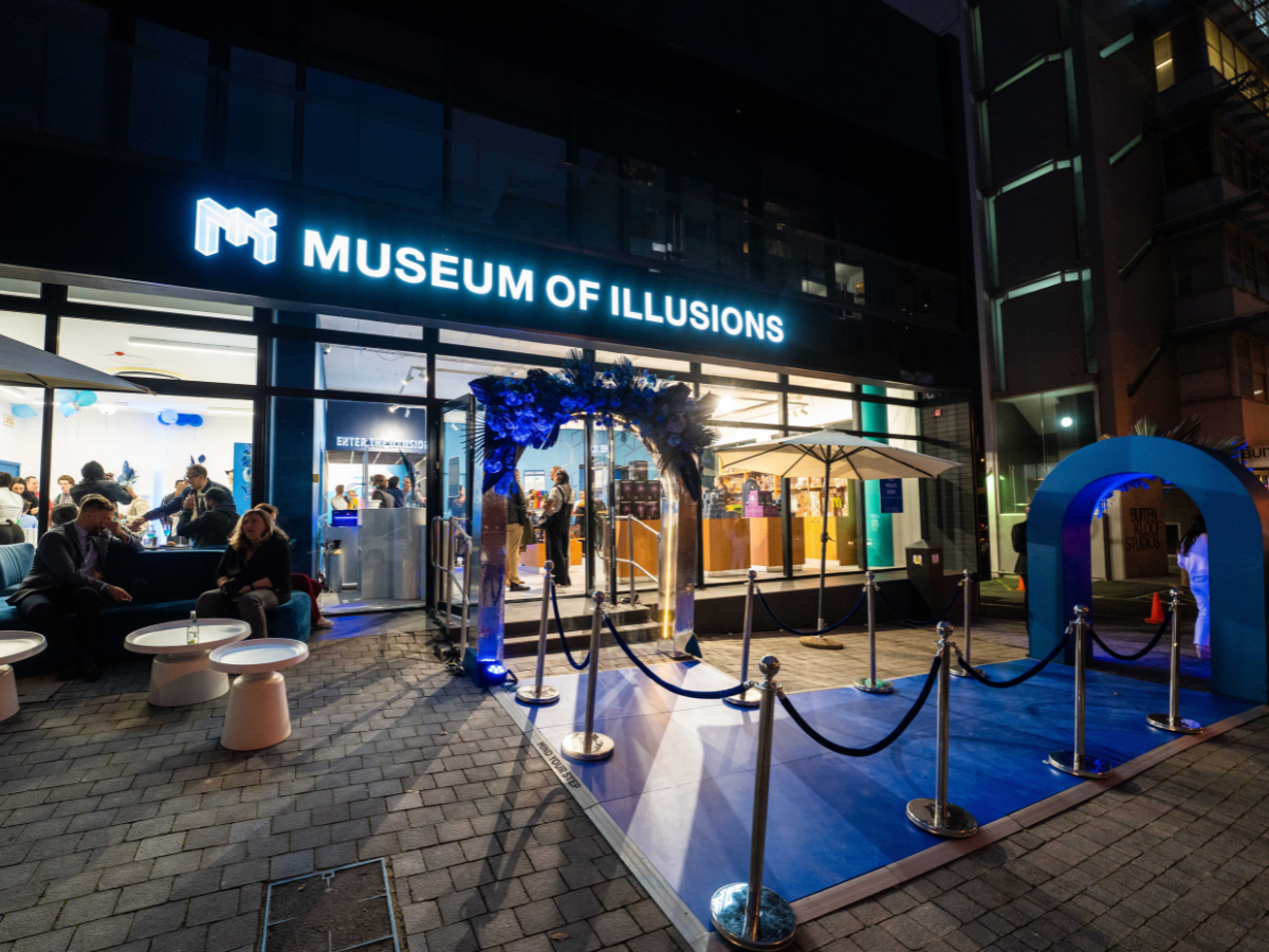 contact storefront moi Durban south africa 1200x900 1